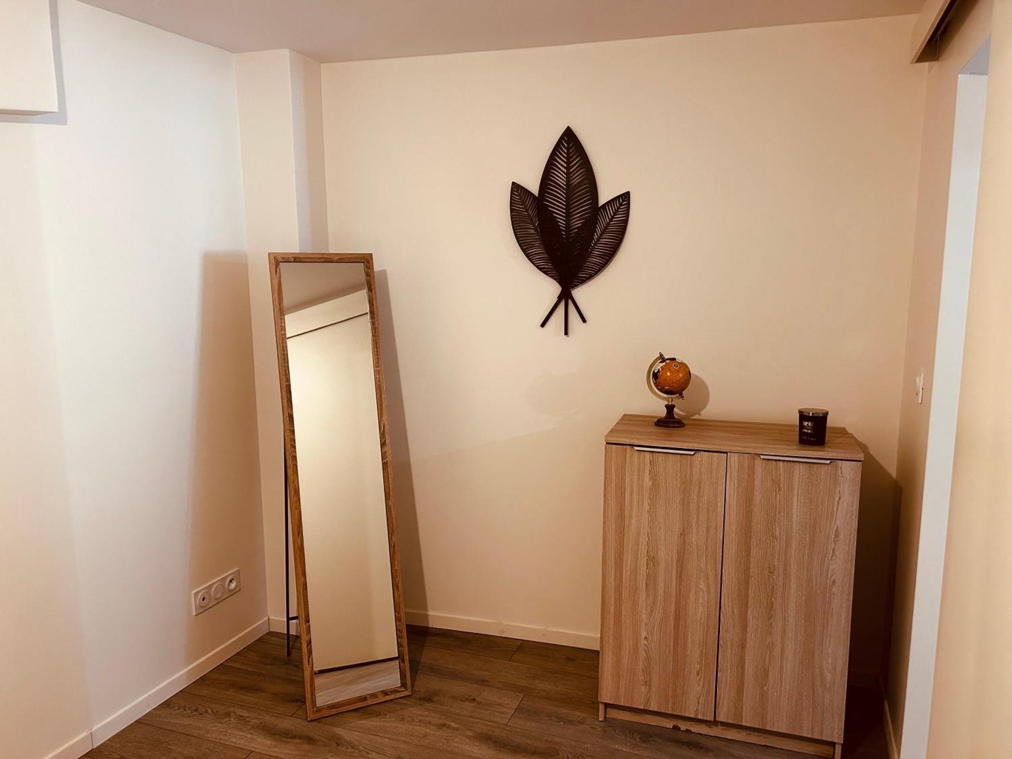 La Cave Aux Lumieres - Proche Centre-ville - 2 - Wifi Apartamento Renaison